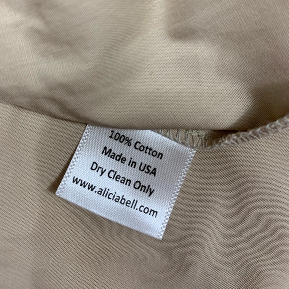 Alicia Bell Quiet Luxury Classic Neutral Button Down Beige Tan 14 like new - Picture 5 of 9